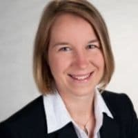 Dr. Nina Meinel Dr. Nina Meinel